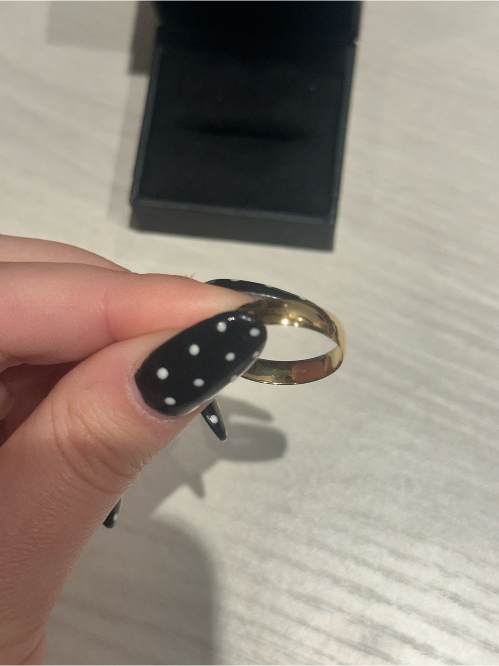 Classic Gold Band Ring - Picture 3 of 5